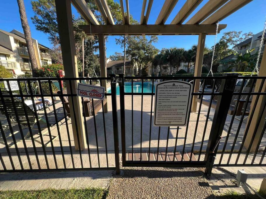 Spacious, Cozy Villa W/Parking In Coligny Villas Hilton Head Island Exterior photo
