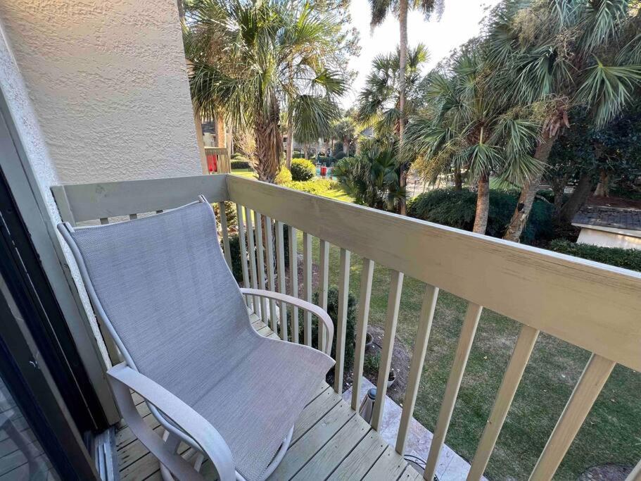 Spacious, Cozy Villa W/Parking In Coligny Villas Hilton Head Island Exterior photo