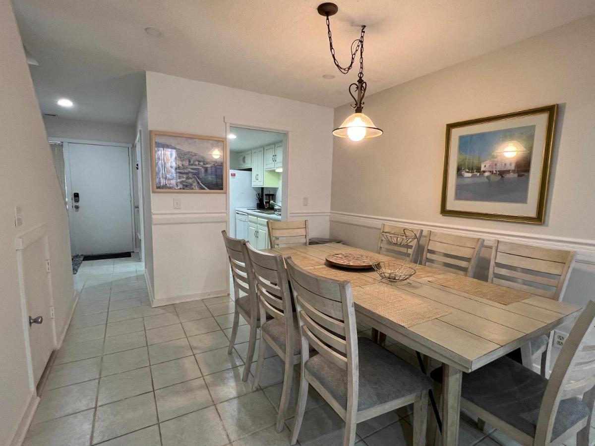 Spacious, Cozy Villa W/Parking In Coligny Villas Hilton Head Island Exterior photo
