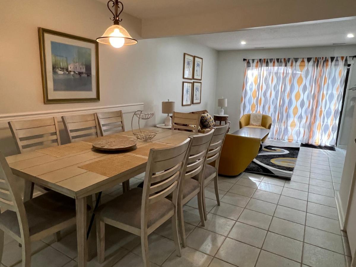 Spacious, Cozy Villa W/Parking In Coligny Villas Hilton Head Island Exterior photo