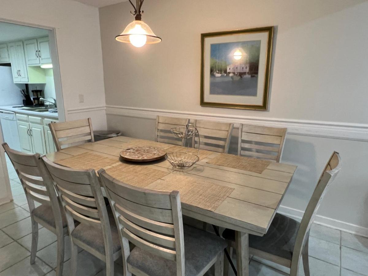 Spacious, Cozy Villa W/Parking In Coligny Villas Hilton Head Island Exterior photo