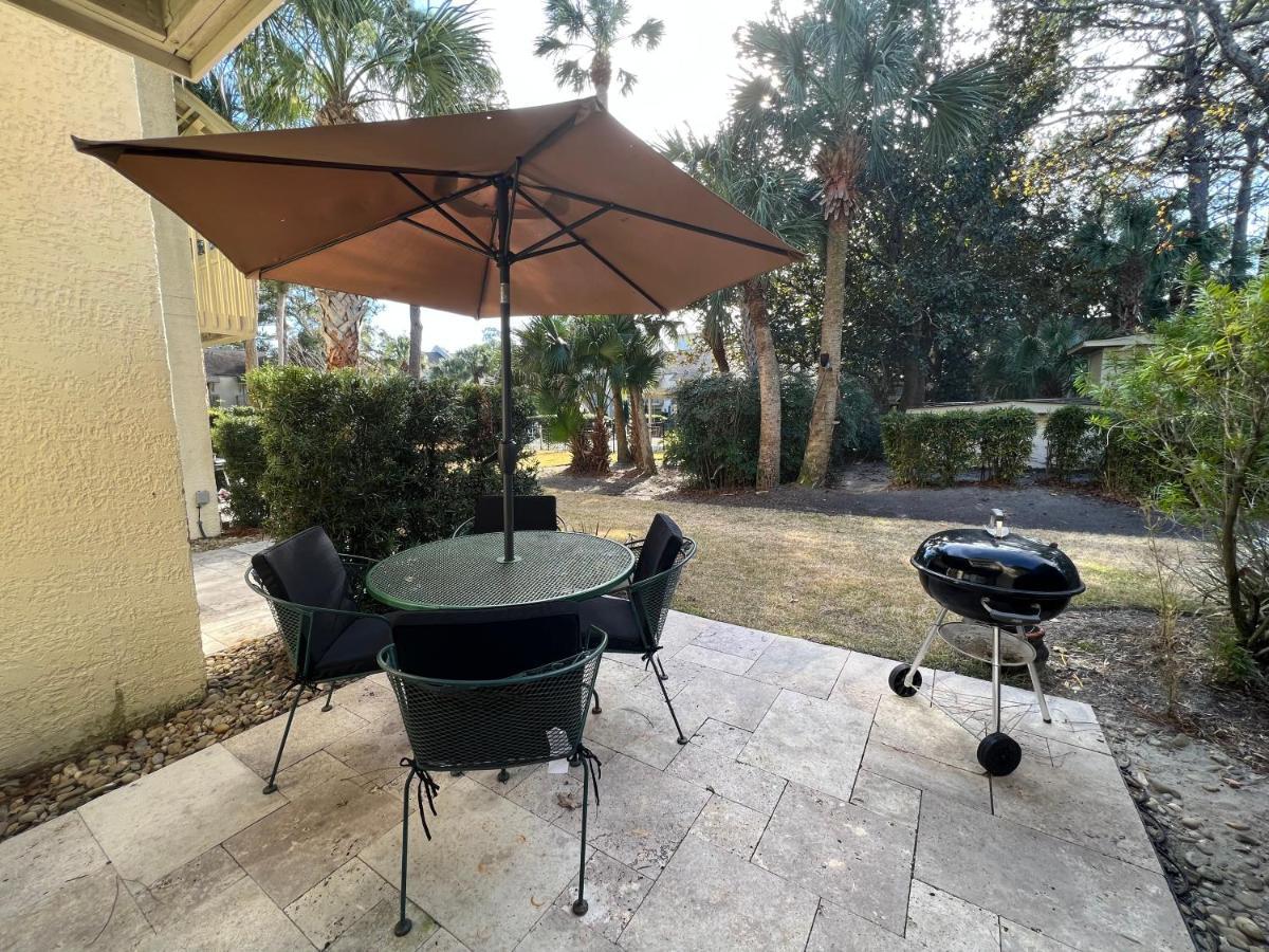 Spacious, Cozy Villa W/Parking In Coligny Villas Hilton Head Island Exterior photo